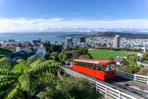 Wellington, New Zealand to Manila, Philippines .